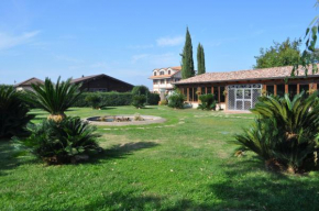  Agriturismo La Colombaia  Капуя